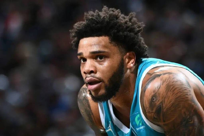 动期遭遇资 动期遭遇资